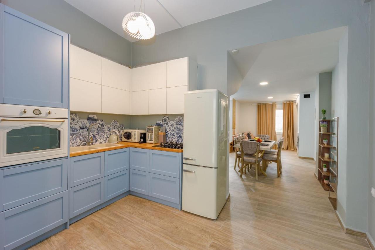 Appartamento Central Art Maisonette By Estia Candia Esterno foto