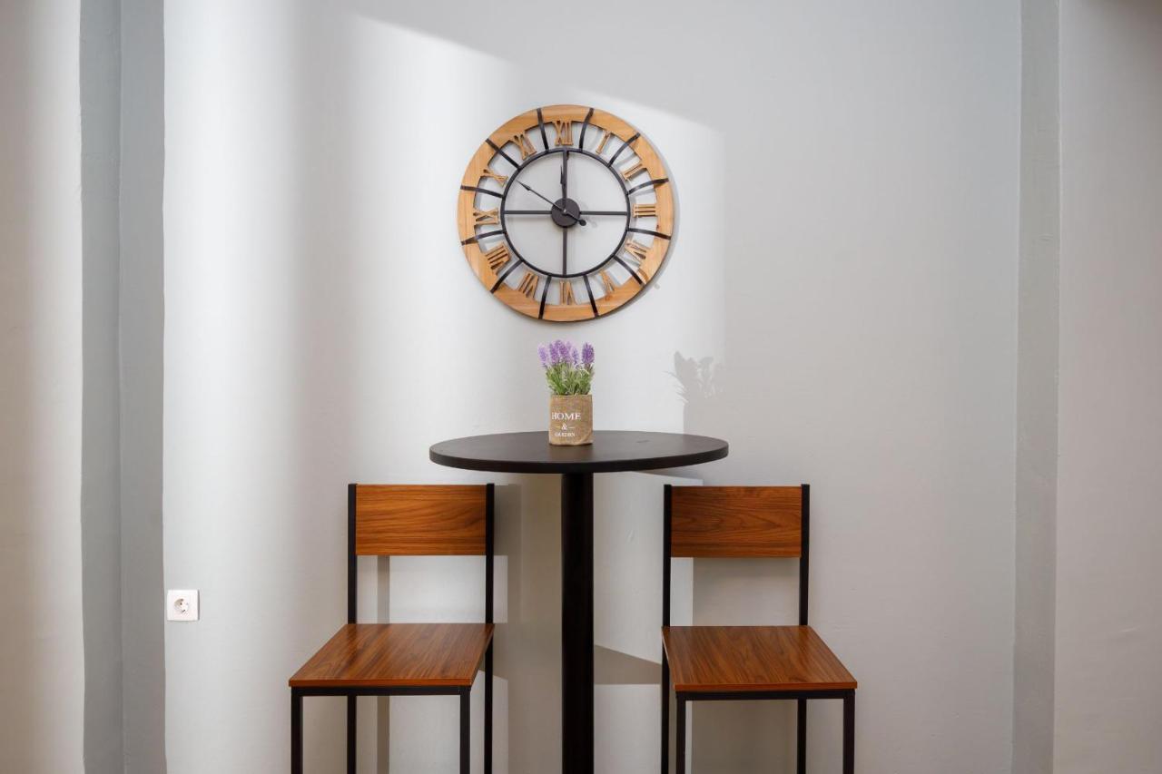 Appartamento Central Art Maisonette By Estia Candia Esterno foto